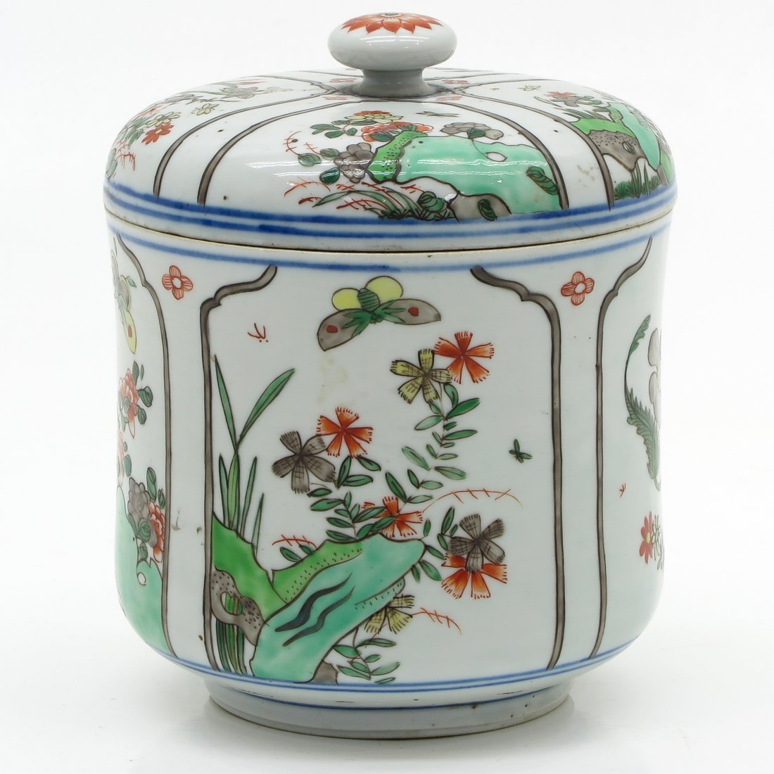 China Porcelain Famille Verte Lidded Jar (1 of 6)