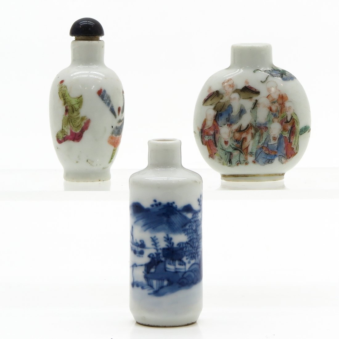 Lot of 3 Chinese Snuff Bottles (1 of 6)