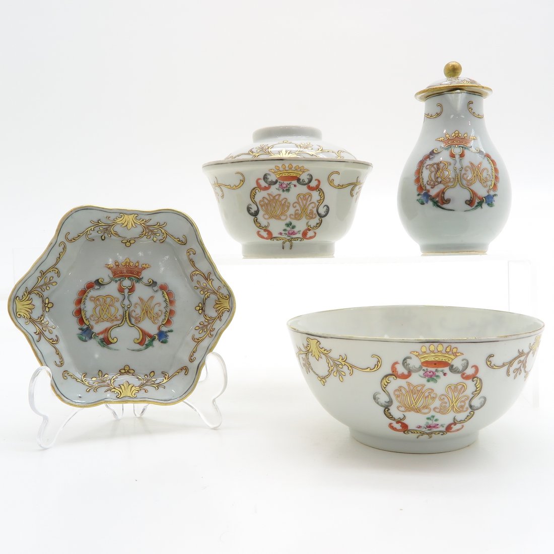 Lot of Chine de Commande Decor Porcelain (1 of 6)