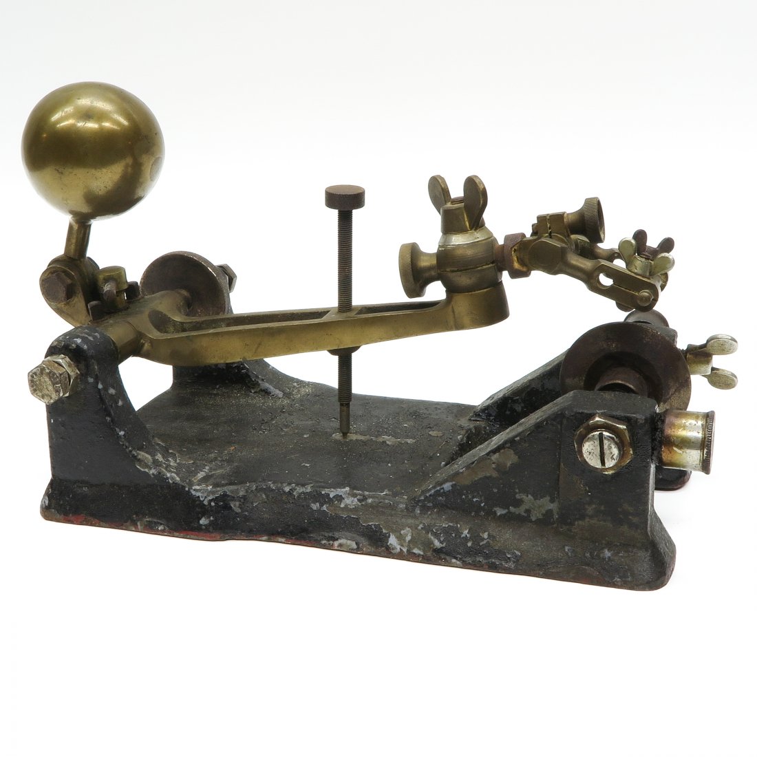 Diamond Cutter: In cast iron, 34 x 19 x 14 cm.