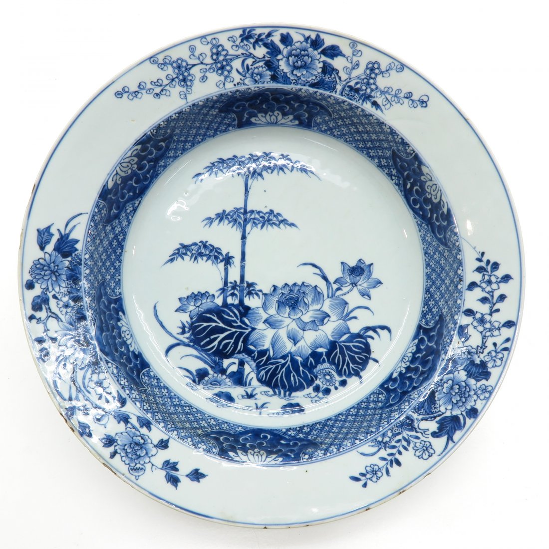 China Porcelain Wash Basin (1 of 3)