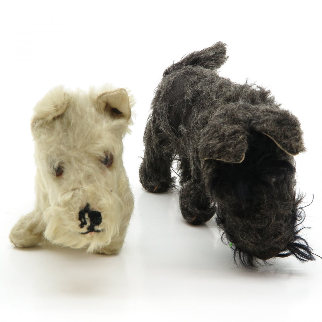 Lot of 2 Vintage Steiff Dogs (1 of 1)