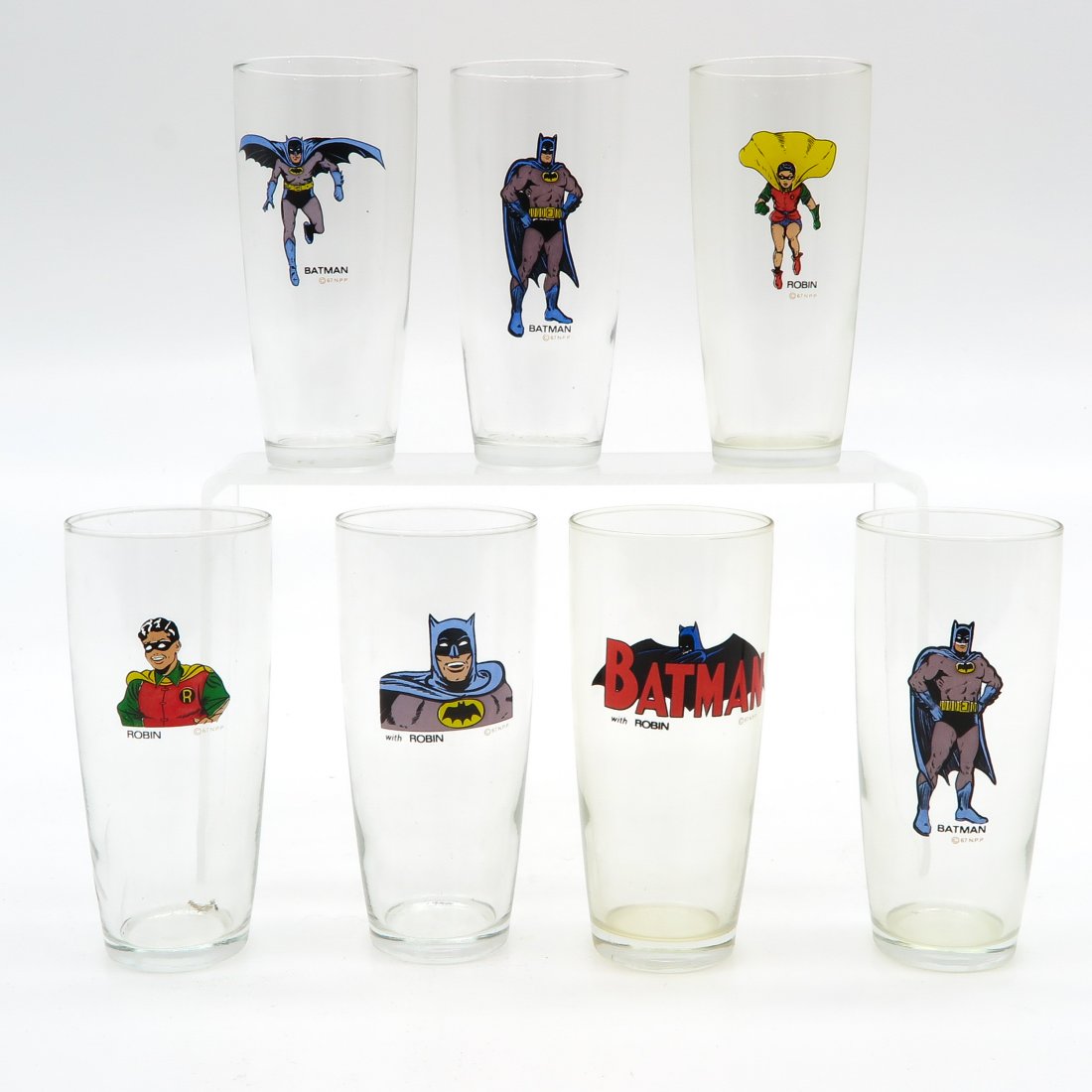 Lot of 7 Vintage Batman and Robin Glasses: 14 cm. tall.