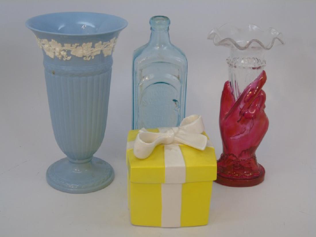 Group Lot Wedgwood Vase, Fitz & Floyd Box Bottle (1 of 6)