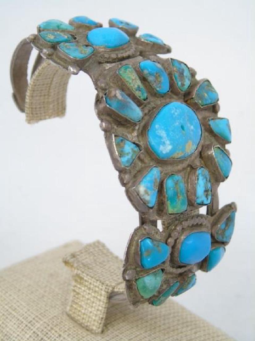 Antique Native American Pawn Turquoise Silver Cuff: Antique Native American Pawn Turquoise Silver Cuff. Apparently not hallmarked. Early piece / possibly a student work. Measures 2.75 inches across.