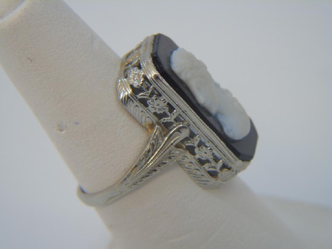 Estate 18kt White Gold Filigree Cameo Ring (1 of 4)