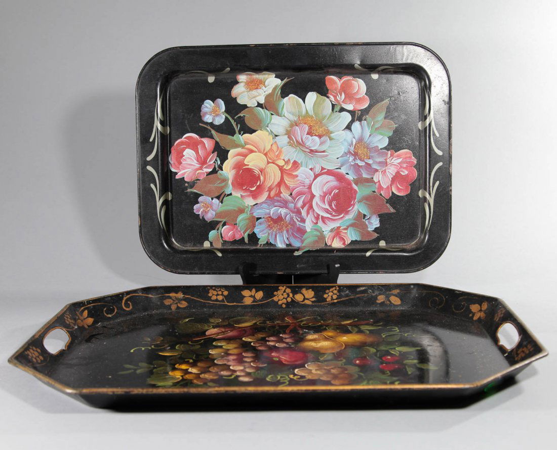 2 Vintage Painted Tole Trays Black & Floral (1 of 3)