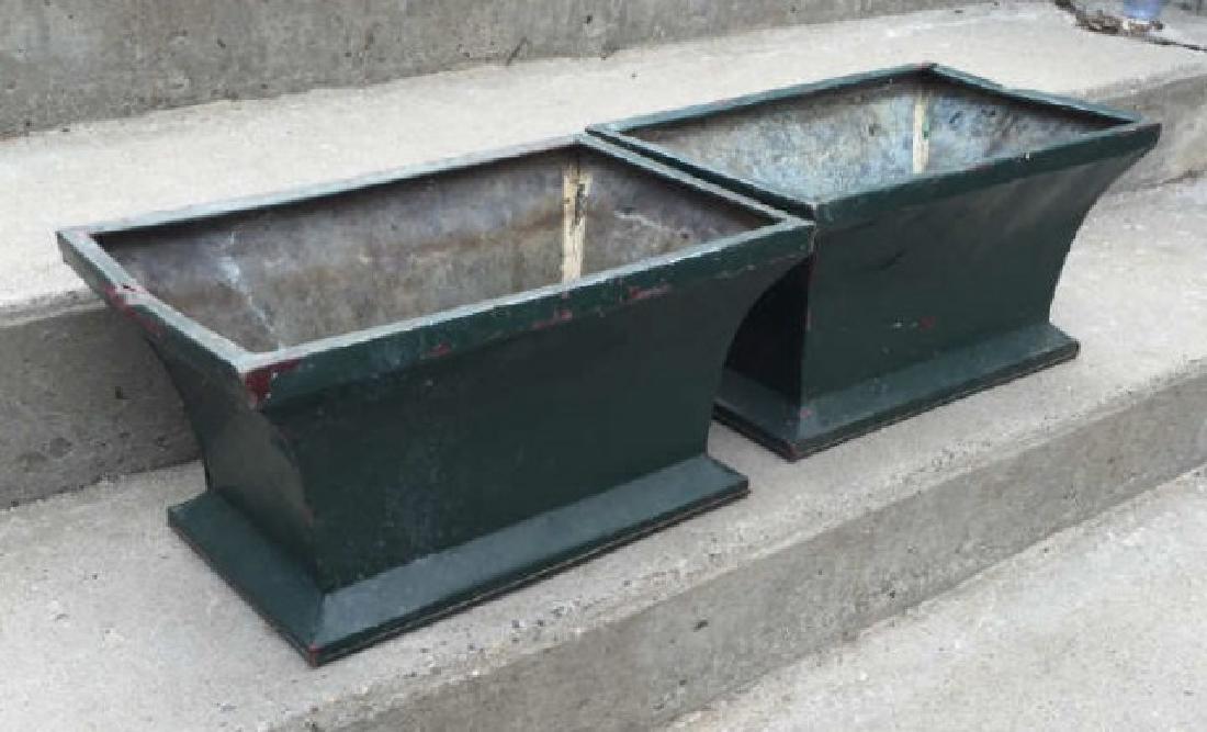 Pair Tole Metal Patio / Garden Planter Pots (1 of 3)