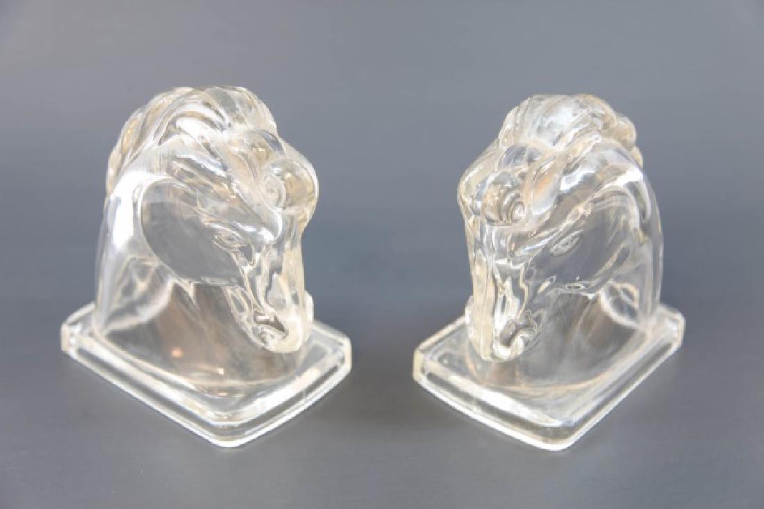 Mid Century Art Glass Horse Statues / Book Ends: Mid Century Art Glass Horse Statues / Book Ends. Each measures 5.5 inches in height.