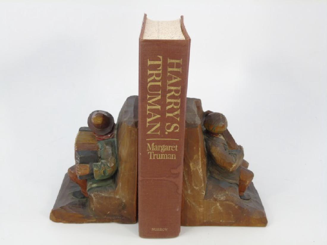 Pair Musical Theme Black Forest Style Bookends (1 of 3)