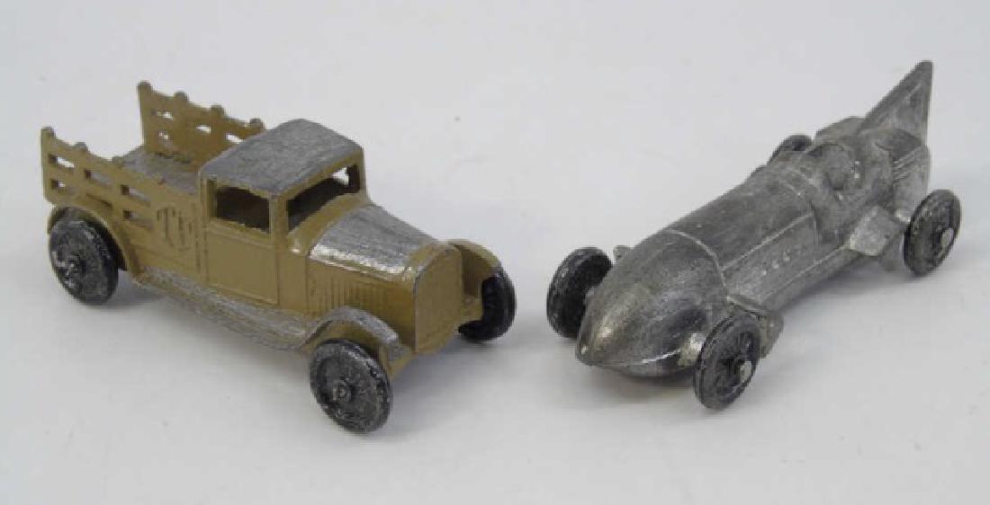 Two Vintage Painted Metal Tootsie Toy Cars (1 of 5)