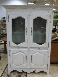 French Country Armoire / Desk Ethan Allen: French Country armoire / secretaire desk made by Ethan Allen. Top section has glass fronts with chicken wire behind. Interior has 2 adjustable glass shelves. Brass hardware. Bottom section has a fixed