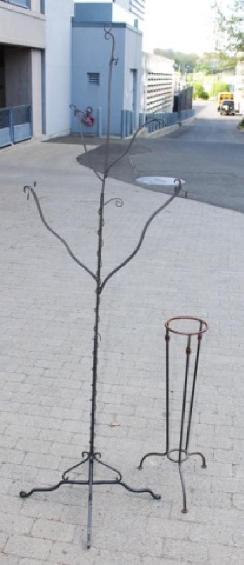 Wrought Iron Bird Feeder Rack & Vase Holder (1 of 7)