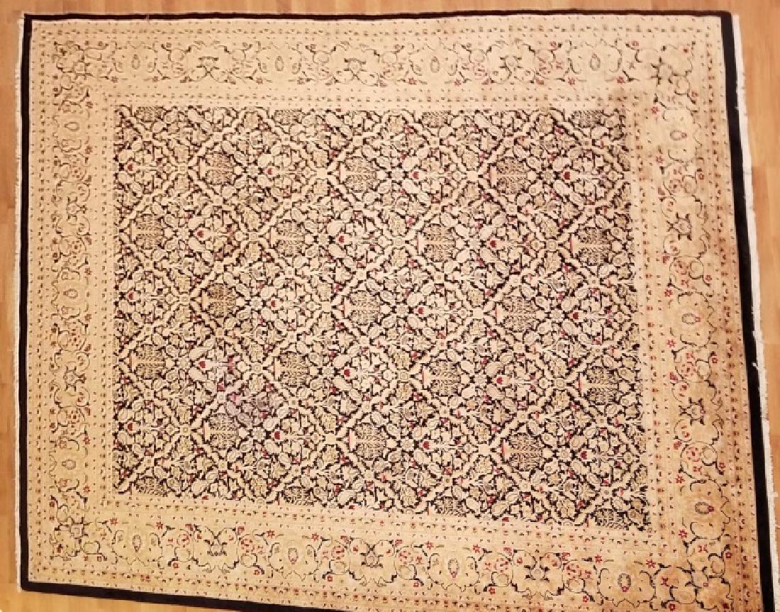 Hand Knotted Wool Silk Persian / Oriental Carpet (1 of 5)