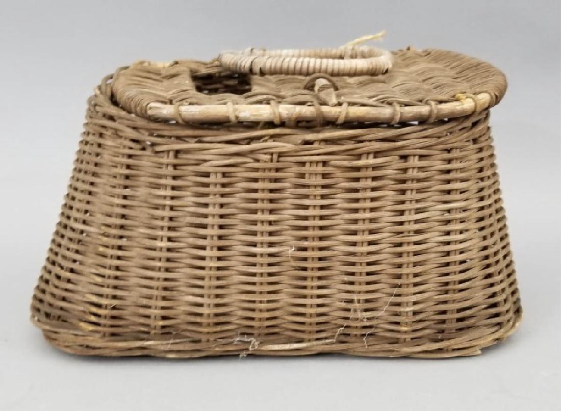 Antique Handmade Wicker Fishing Basket Creel (1 of 10)
