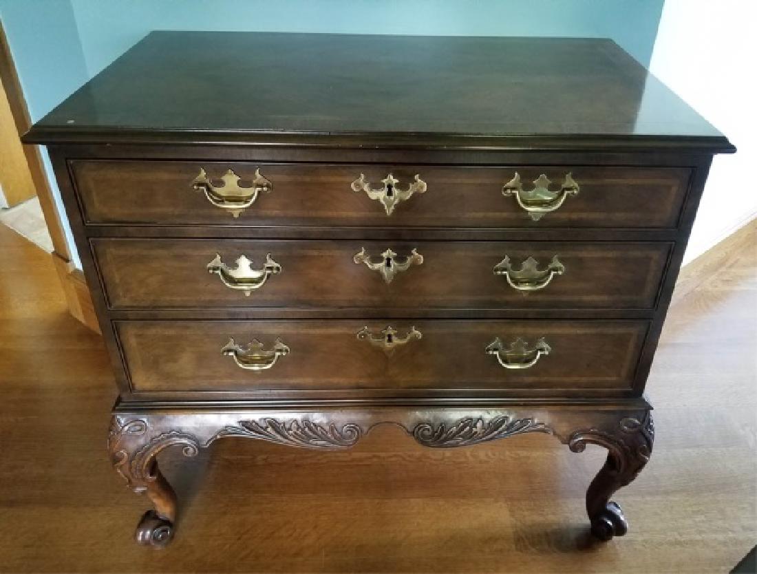 English Style Low Boy Chest of Drawers by Baker (1 of 7)