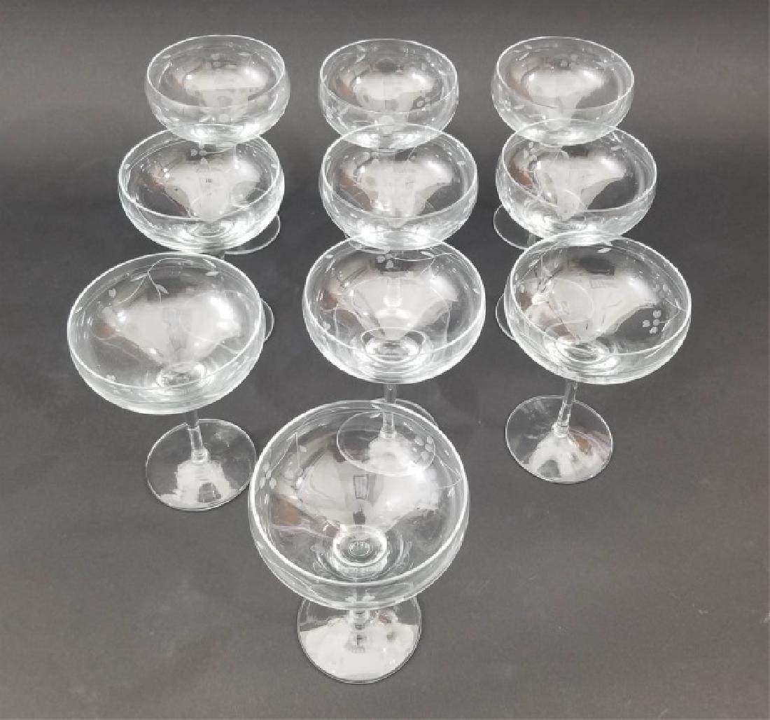 10 Mme Veuve Cliquot Etched Champagne Glasses (1 of 6)