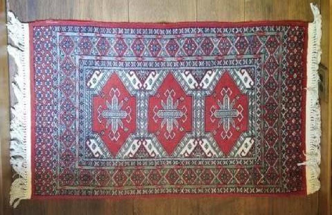 Oriental / Persian Knotted Wool Blend Throw Rug (1 of 5)