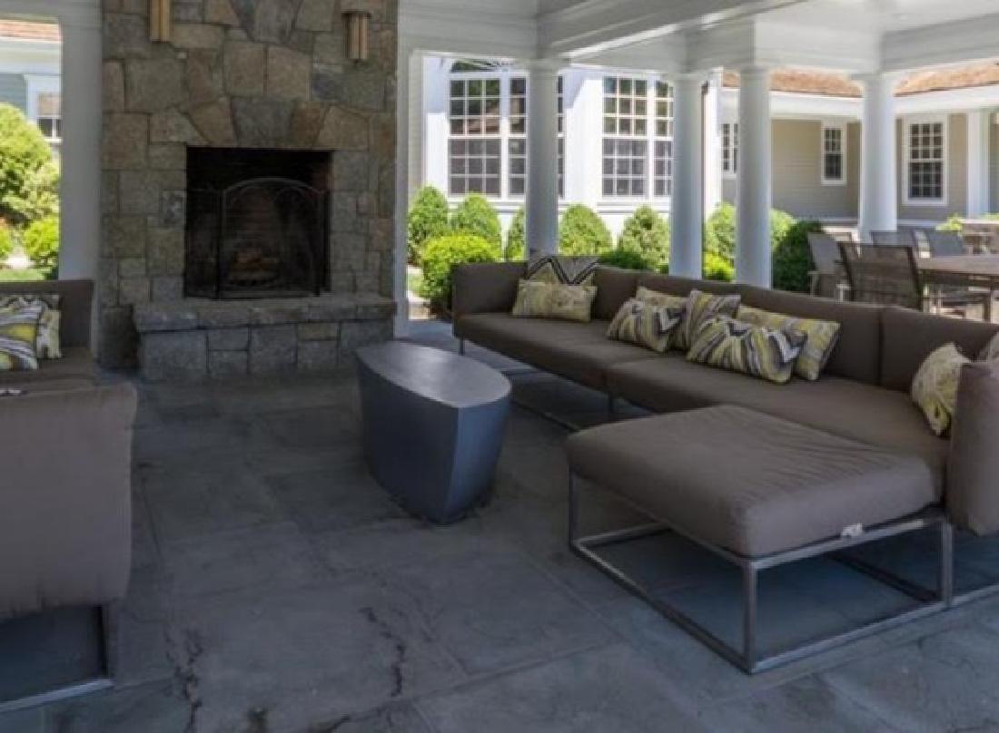 Contemporary Frank Gehry Sculptural Coffee Table (1 of 2)