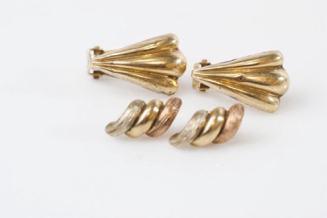 Two Pairs of Retro 14kt Yellow Gold Earrings (1 of 6)