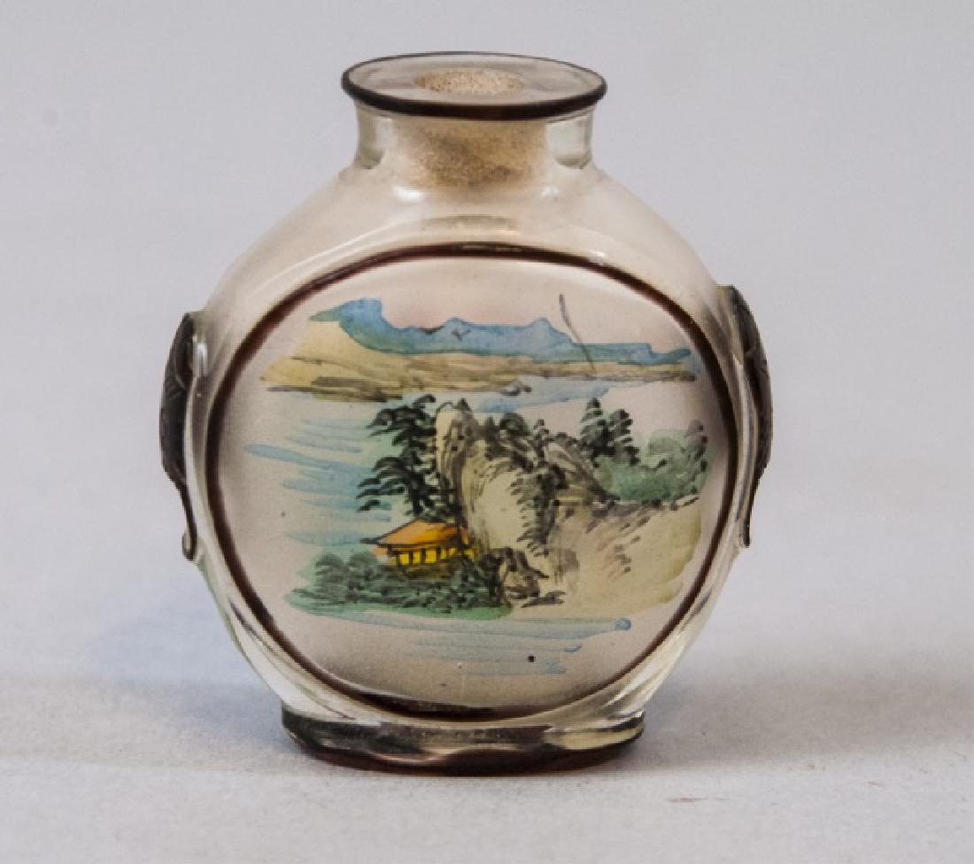 Chinese Reverse Painted on Glass Snuff Bottle (1 of 4)