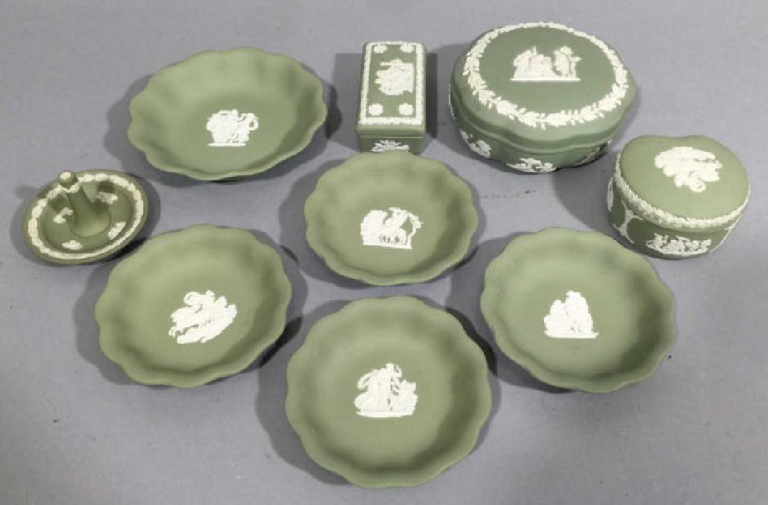 9 Wedgwood Green Jasperware Bedroom Pieces (1 of 6)