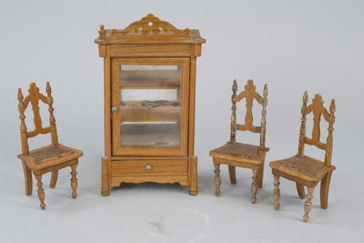 Antique Dollhouse German Made Miniature Furniture - Antique Dollhouse German Made Miniature Furniture