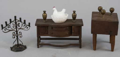 Antique Dollhouse Furniture & Miniature Items - Antique Dollhouse Furniture & Miniature Items