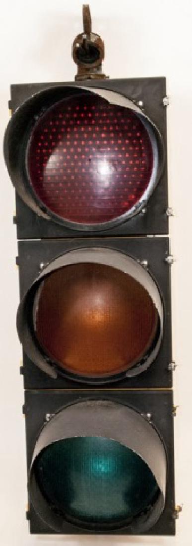 Vintage Authentic Metal Traffic Light (1 of 8)