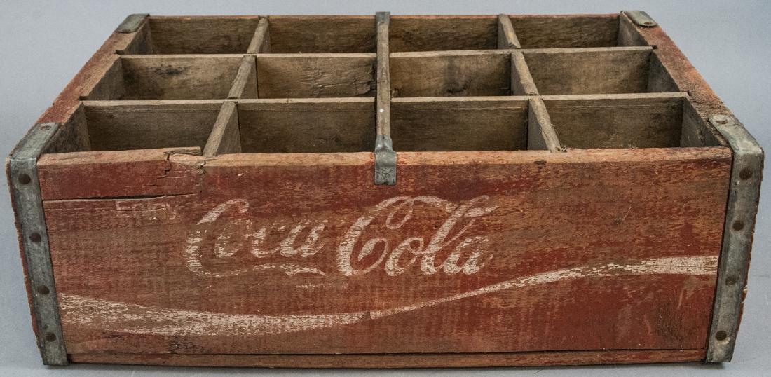 Vintage Coca Cola Advertising Bottle Crate (1 of 4)