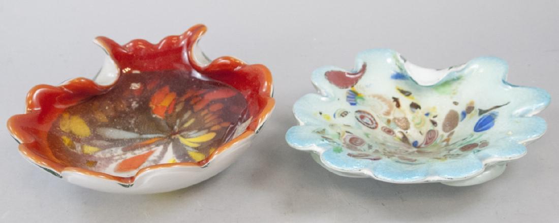 Pair Vintage Art Glass Ashtrays (1 of 5)