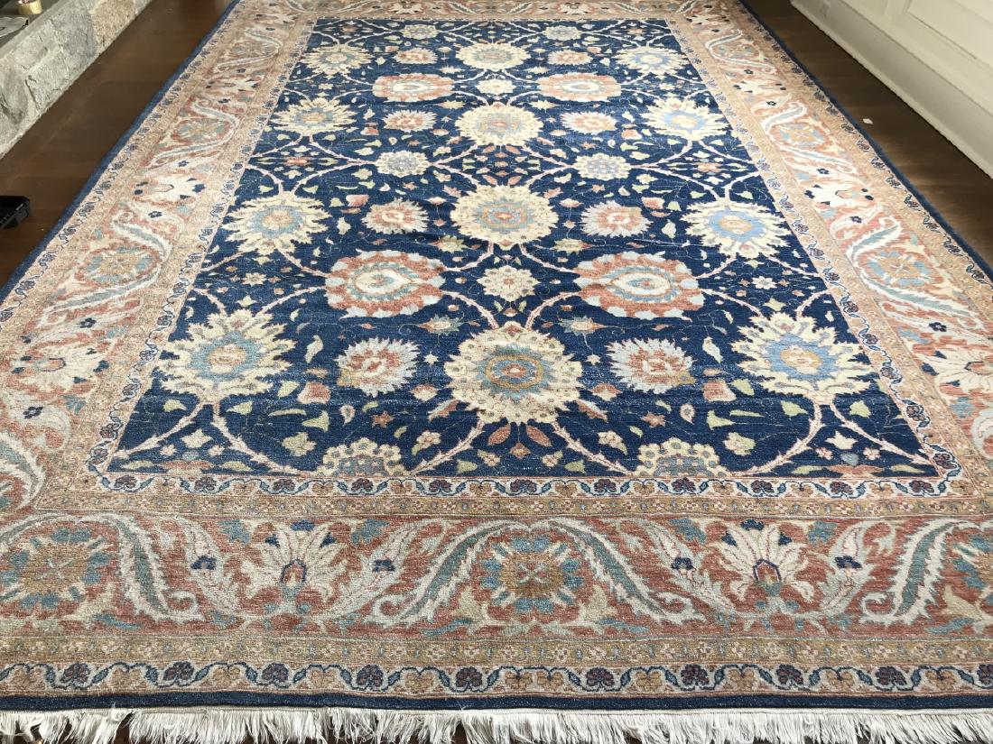 Large Hand Knotted Wool Persian Oriental Carpet (1 of 6)