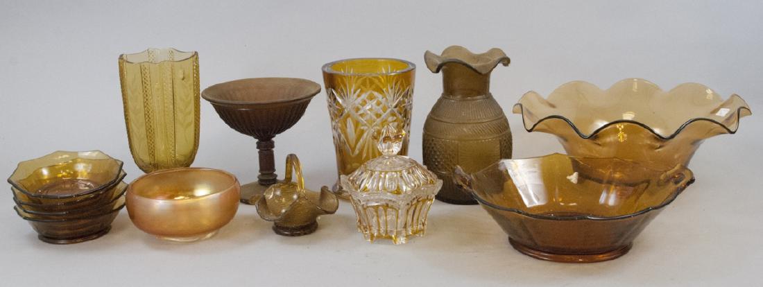 Lot Of Vintage & Antique Amber Glass Items (1 of 5)