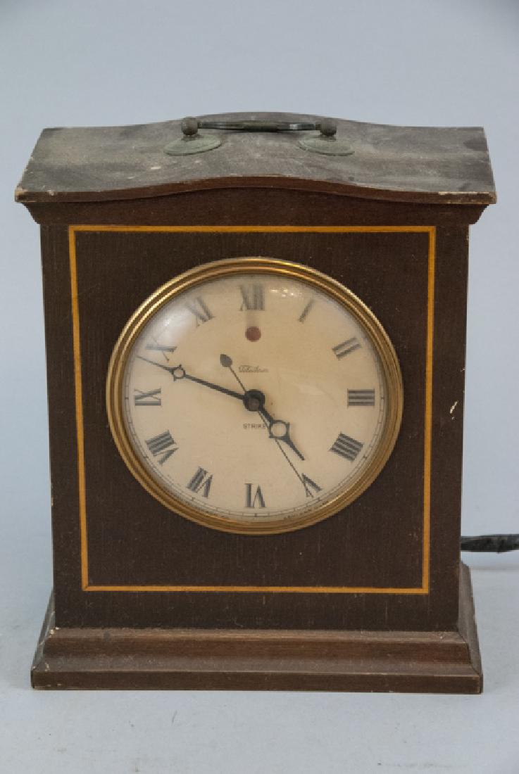 Vintage Telechron Strike Electric Clock (1 of 4)
