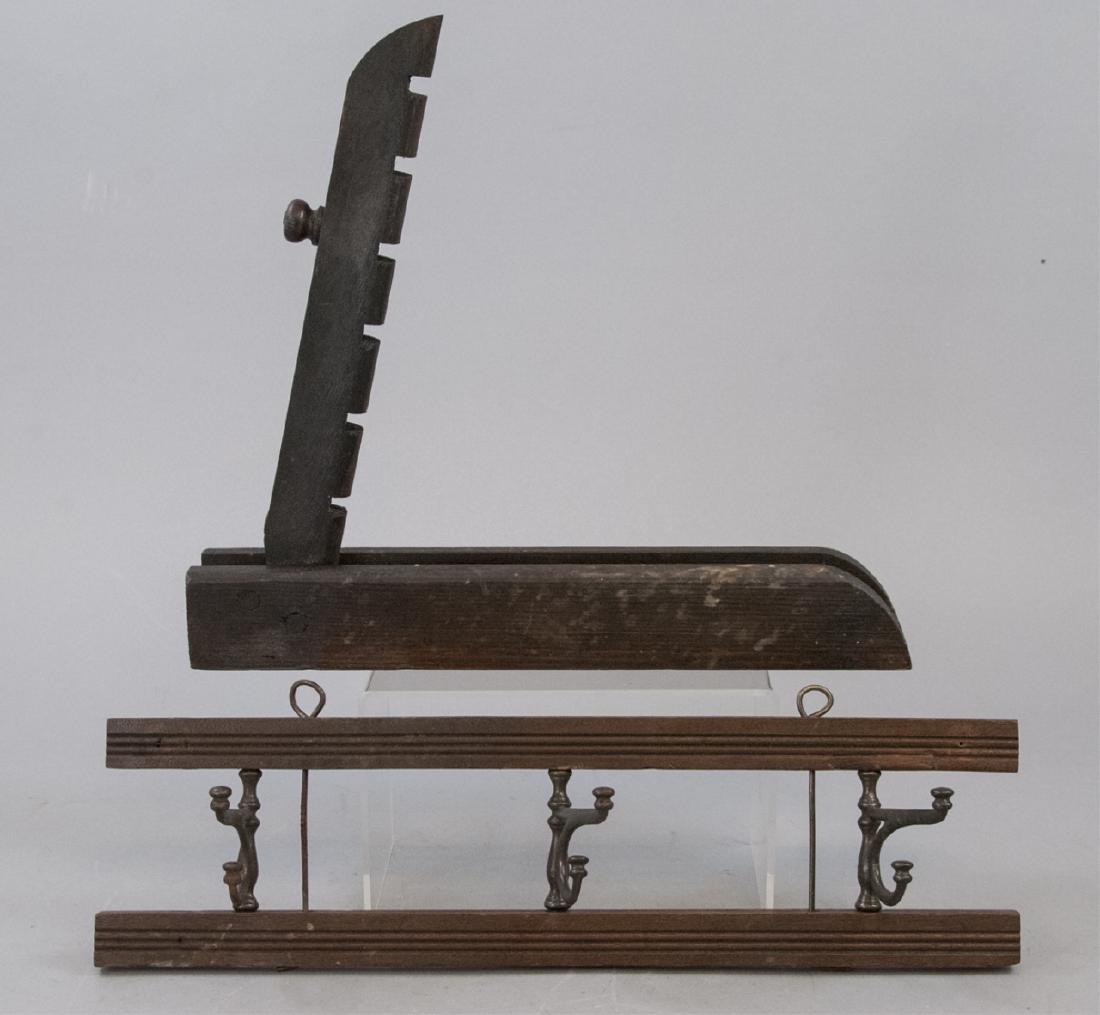 Antique Wall Mounted Coat & Hat Rack (1 of 5)