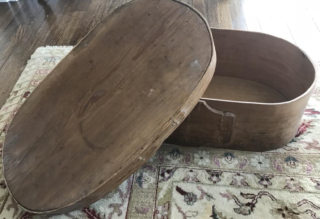 Antique 19th C Country American Wood Band Box: Antique 19th C Country American Wood Band Box. Measures 8.5 x 24.5 x 13.5 inches.