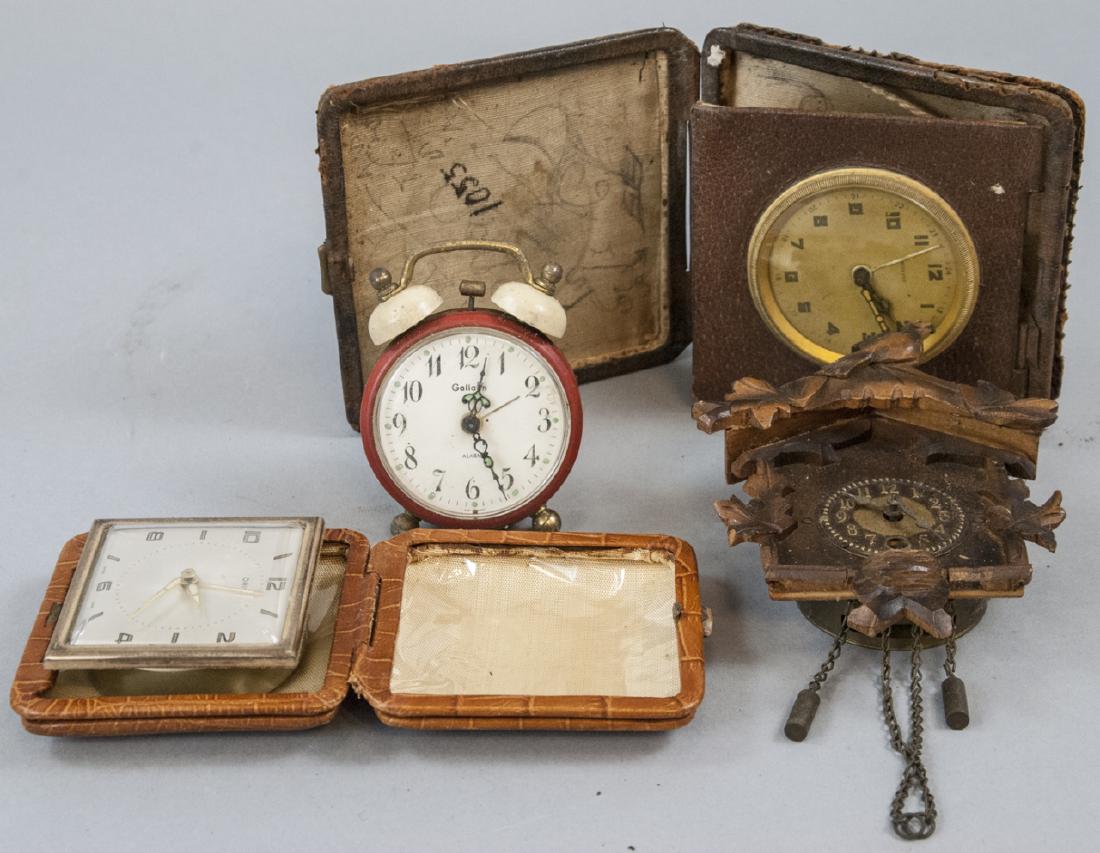 Assorted Lot Of Vintage & Antique Desk Clocks (1 of 5)