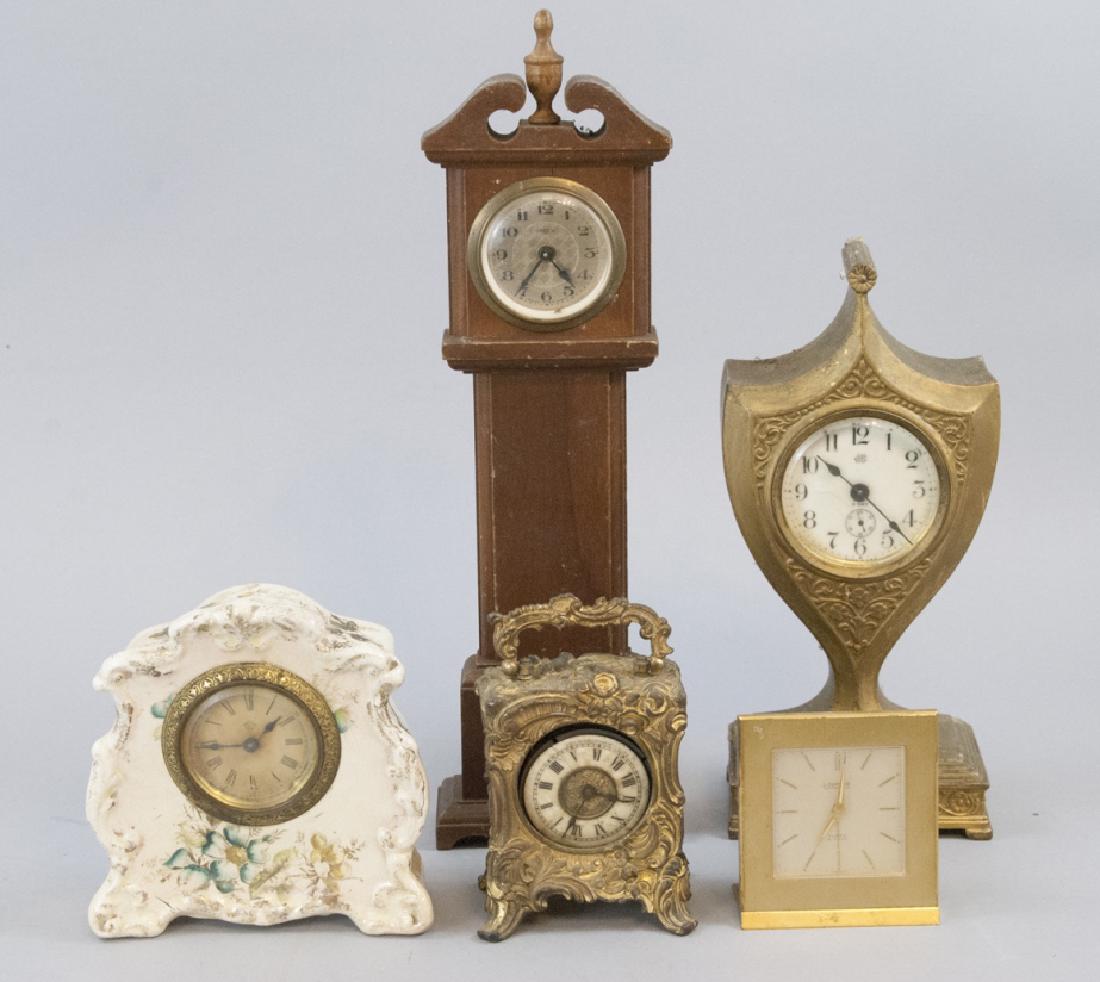 Lot Of Antique & Vintage Standing Desk Clocks (1 of 7)