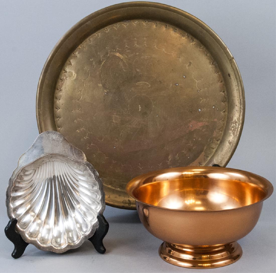 Assorted Lot Of Vintage Metal Trays and Bowls (1 of 5)