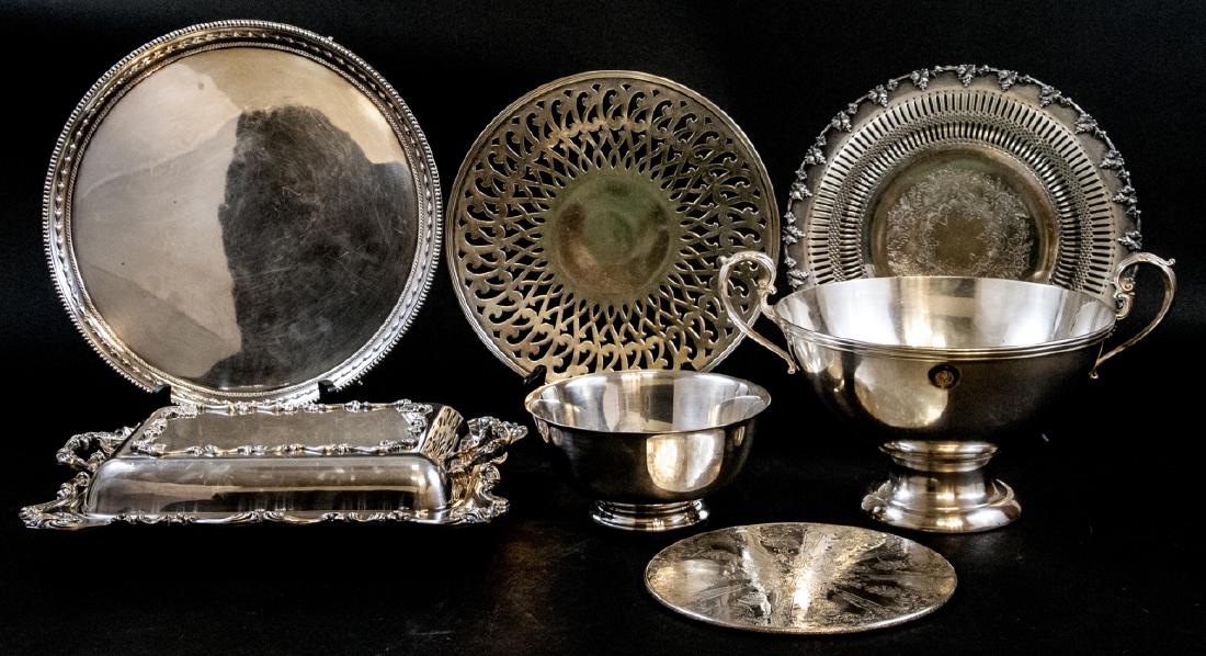 Assorted Contemporary Silver Plate Serving Pieces (1 of 8)