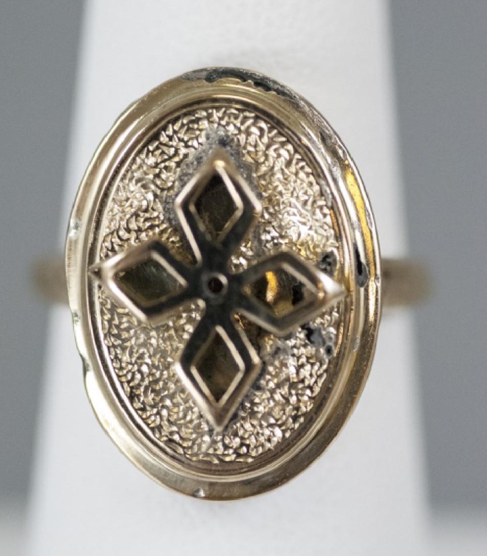 Estate 14kt Yellow Gold Signet Ring w Cross Design (1 of 5)