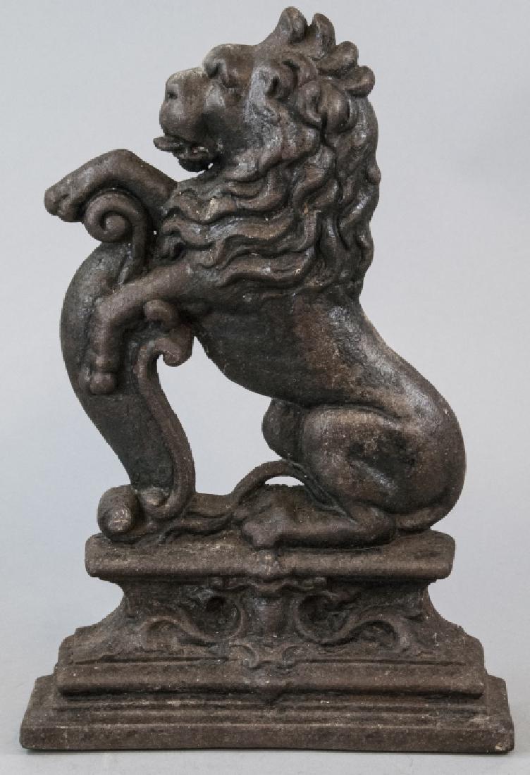 Early 20th C Cast Iron Lion Doorstop (1 of 5)