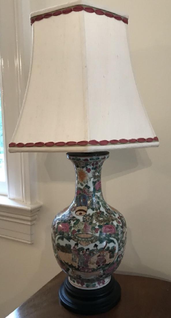 Chinese Hand Painted Rose Medallion Porcelain Lamp (1 of 4)