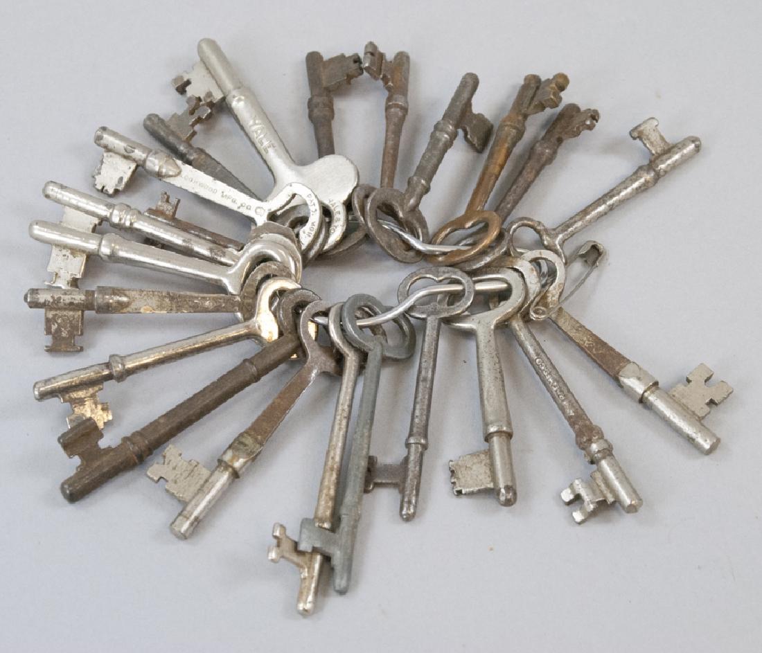 Collection of Large Antique Skeleton Keys (1 of 4)