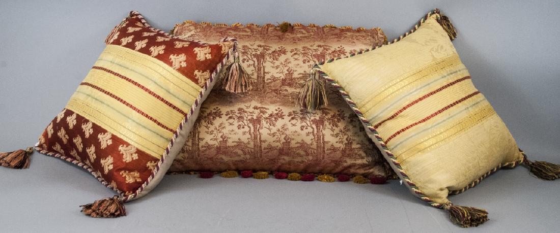 Lot of Vintage Designer Decorative / Throw Pillows (1 of 5)