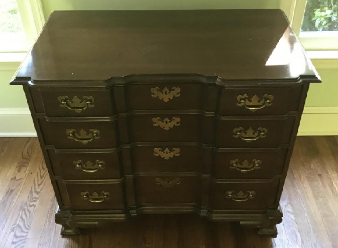 English Queen Anne Style Chest of Drawers (1 of 2)