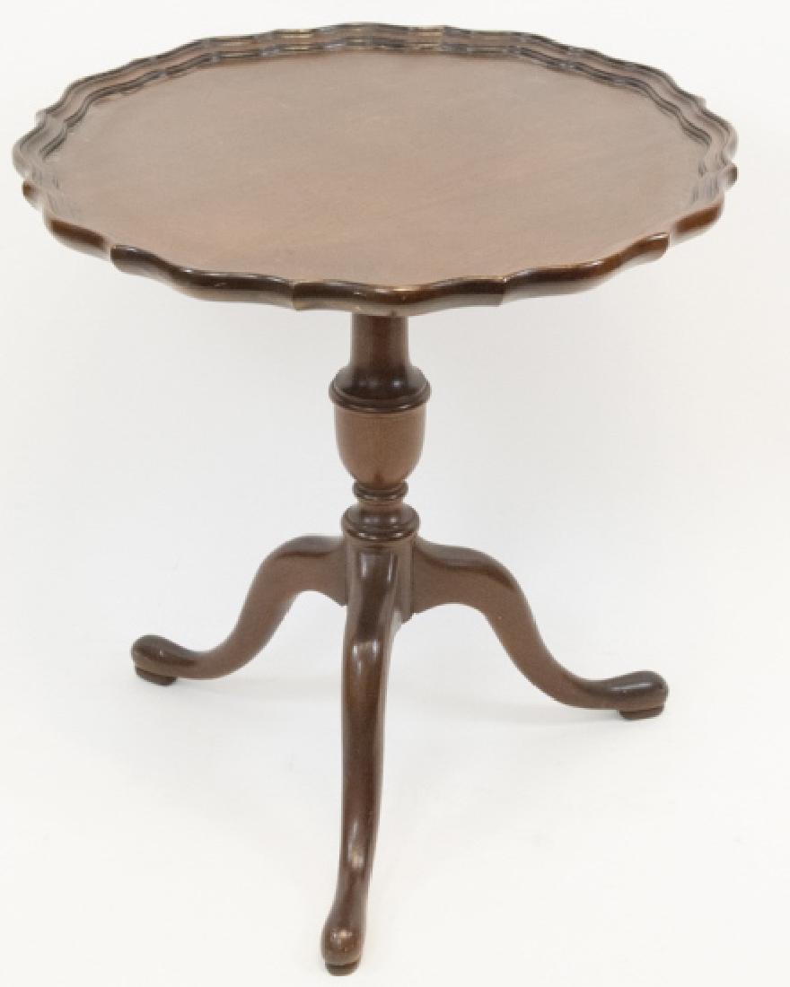 Federal Style Mahogany Pie Crust Tea Table