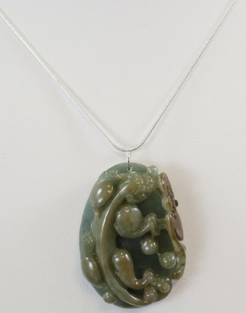 Chinese Jade Lizard Pendant on Sterling Chain (1 of 6)