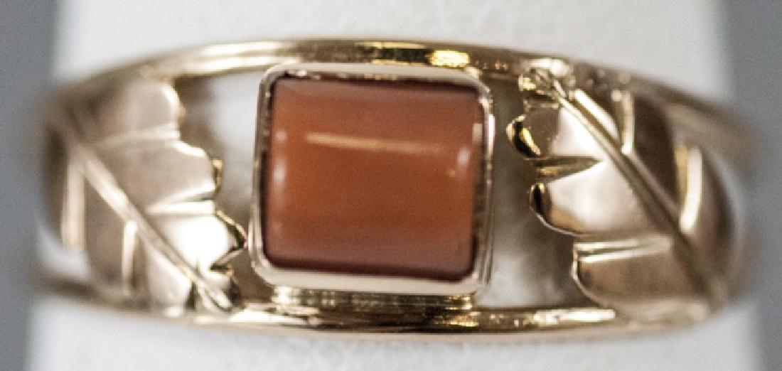 Estate 14kt Yellow Gold & Cabochon Coral Ring (1 of 6)