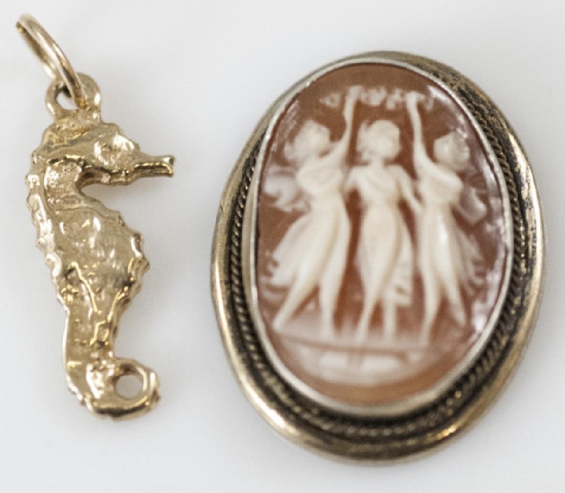 Estate 14kt Gold Sea Horse Charm & Cameo Pendant (1 of 3)